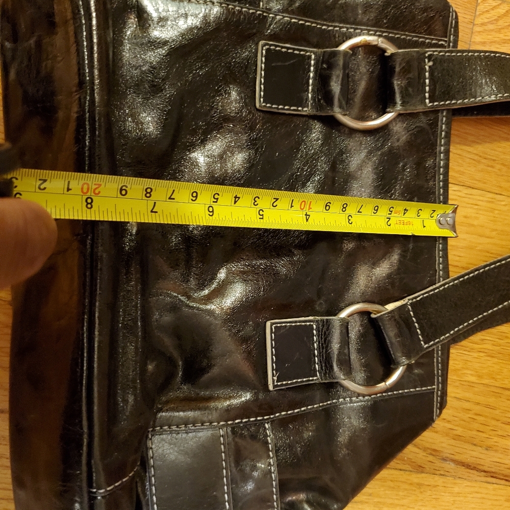 Kenneth Cole handbag - Picture 9 of 9